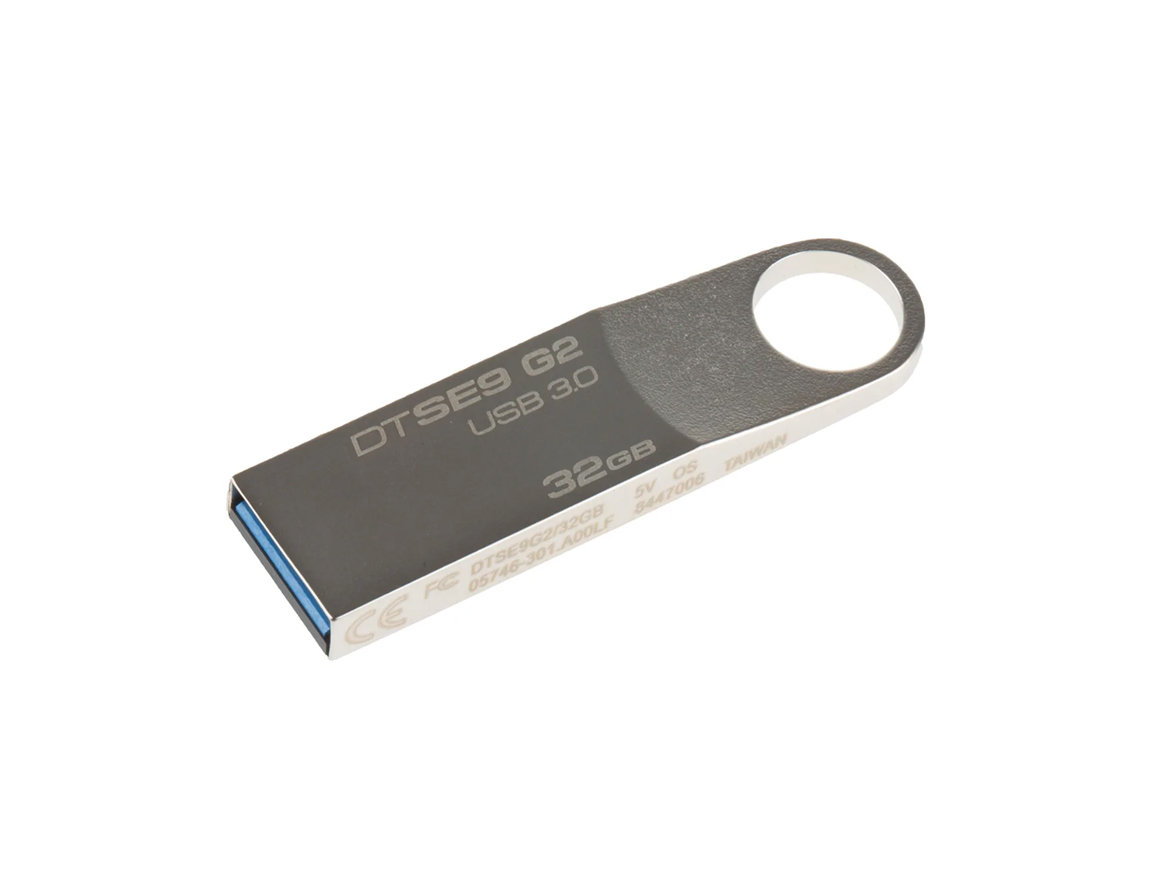 Clé USB 2.0 Kingston DataTraveler SE9 Métal 32Go