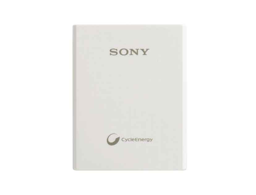 Bateria Sony Power Bank Portable, 1 Puerto Tipoc, 1 Puerto Usb, 3400mah, Compatible Iphone, Ipad, Tiempo De Carga Aprox. 5 Horas, Color Blanco(cp-v3b)