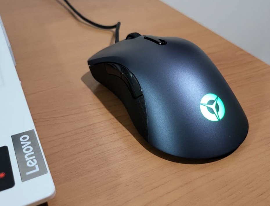 Mouse Lenovo Legion Gaming M300, Sensor Hasta 8.000 Dpi, Iluminacion Rgb, Con 8 Botones Programables, Conexion Usb, Color Negro (gy50x7938