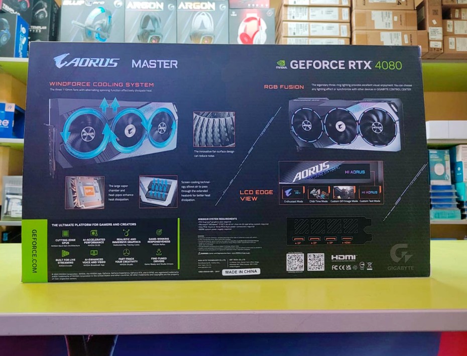 TARJETA DE VIDEO GIGABYTE RTX 4080 16GB MASTER GDDR6X GEFORCE NVIDIA 256 BITS, GRAFICO PARA VIDEOJUEGOS, 3 VENTILADORES (GV-N4080AORUS M-16GD)