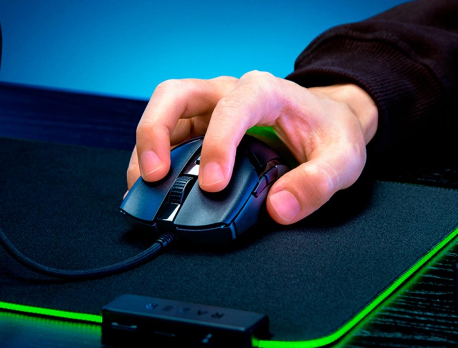 MOUSE RAZER COBRA GAMING, COBRA CHROMA RGB LIGHTWEIGHT, HASTA 8500 DPI CON RECEPTOR USB DISEÑO ERGONOMICO 8 BOTONES NEGRO ( RZ01-04650100-R3M1)