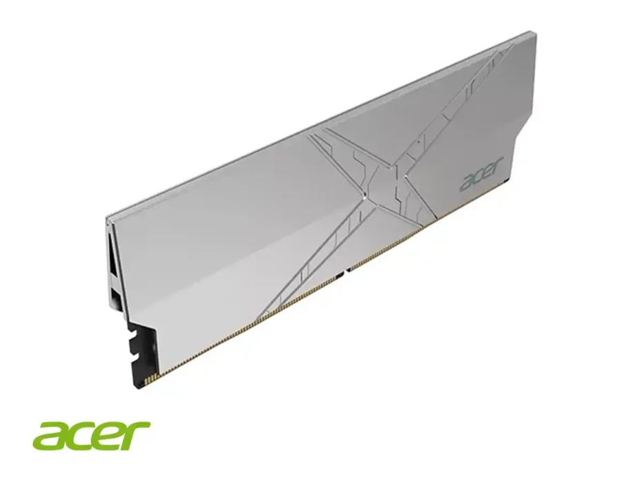 Memoria Ram Acer Ddr5 32gb Predator Ht200 (16gbx2) (bl.9bwwa.437) 5600 Mhz, Plata