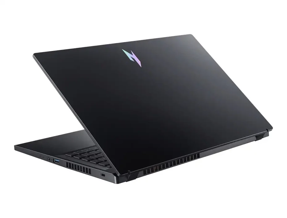 Laptop Acer Core I5-13420h Nitro Anv15-51-58v6 (nhqn9al010) 15.6" Fhd, Ram 32gb, Ssd 512gb, Rtx 3050 6gb, S/sistema, 13gen.